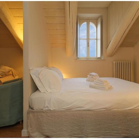 Art Heaven-Suite Graneri In Torino Centro Turim Exterior foto